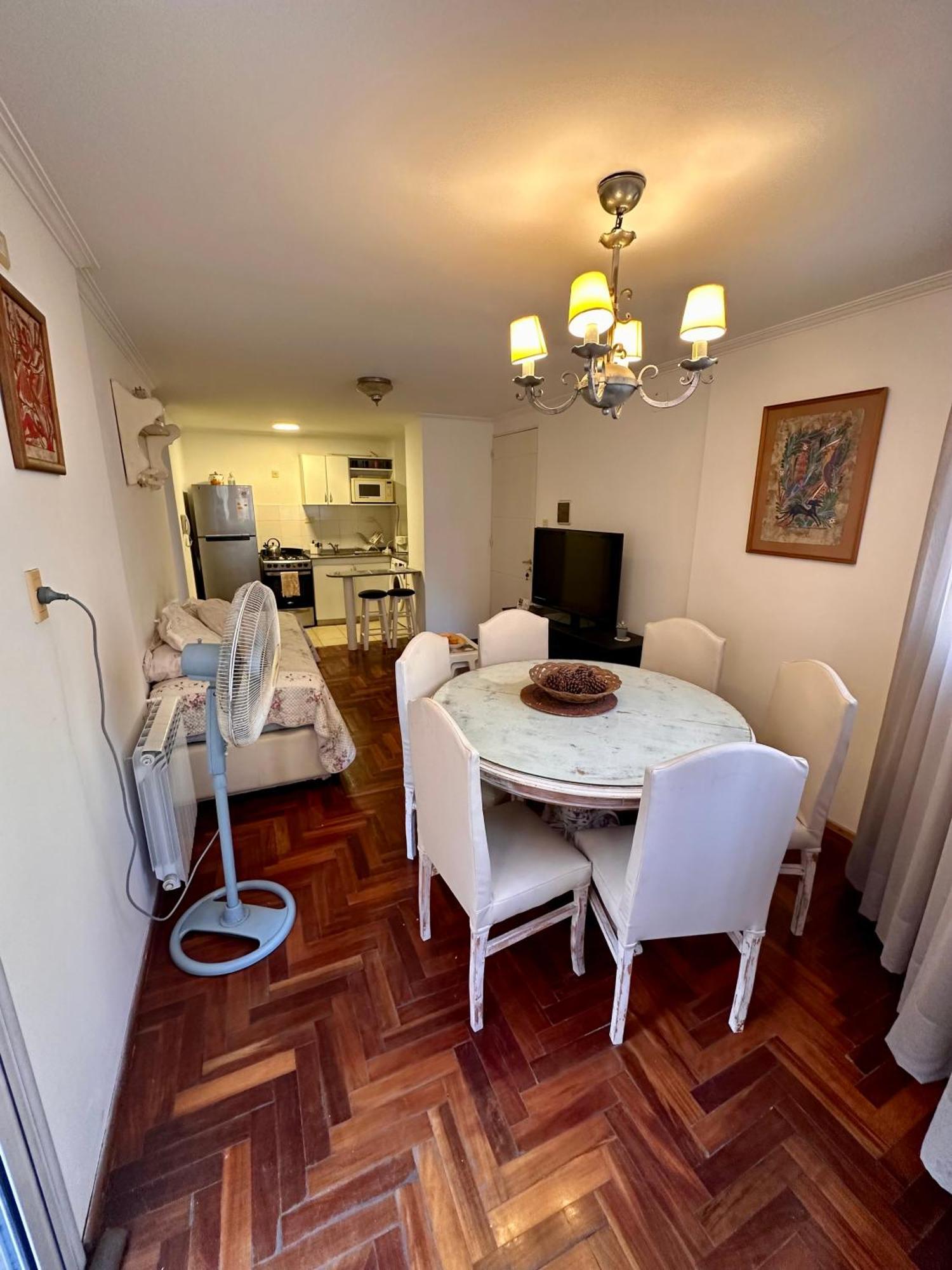 Apartment Departamento Frente Al Patio Olmos Shopping